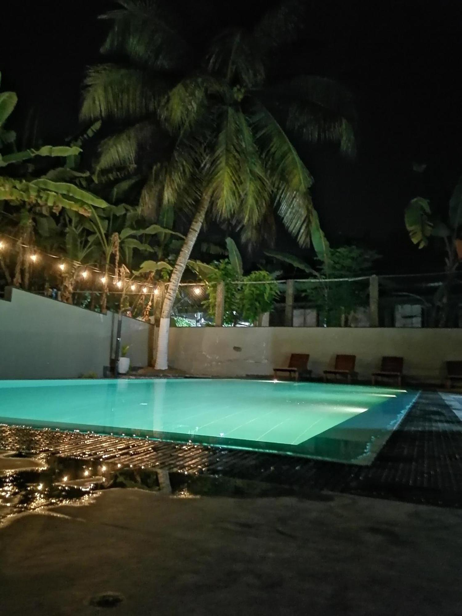 Urban Galle Villa Bagian luar foto