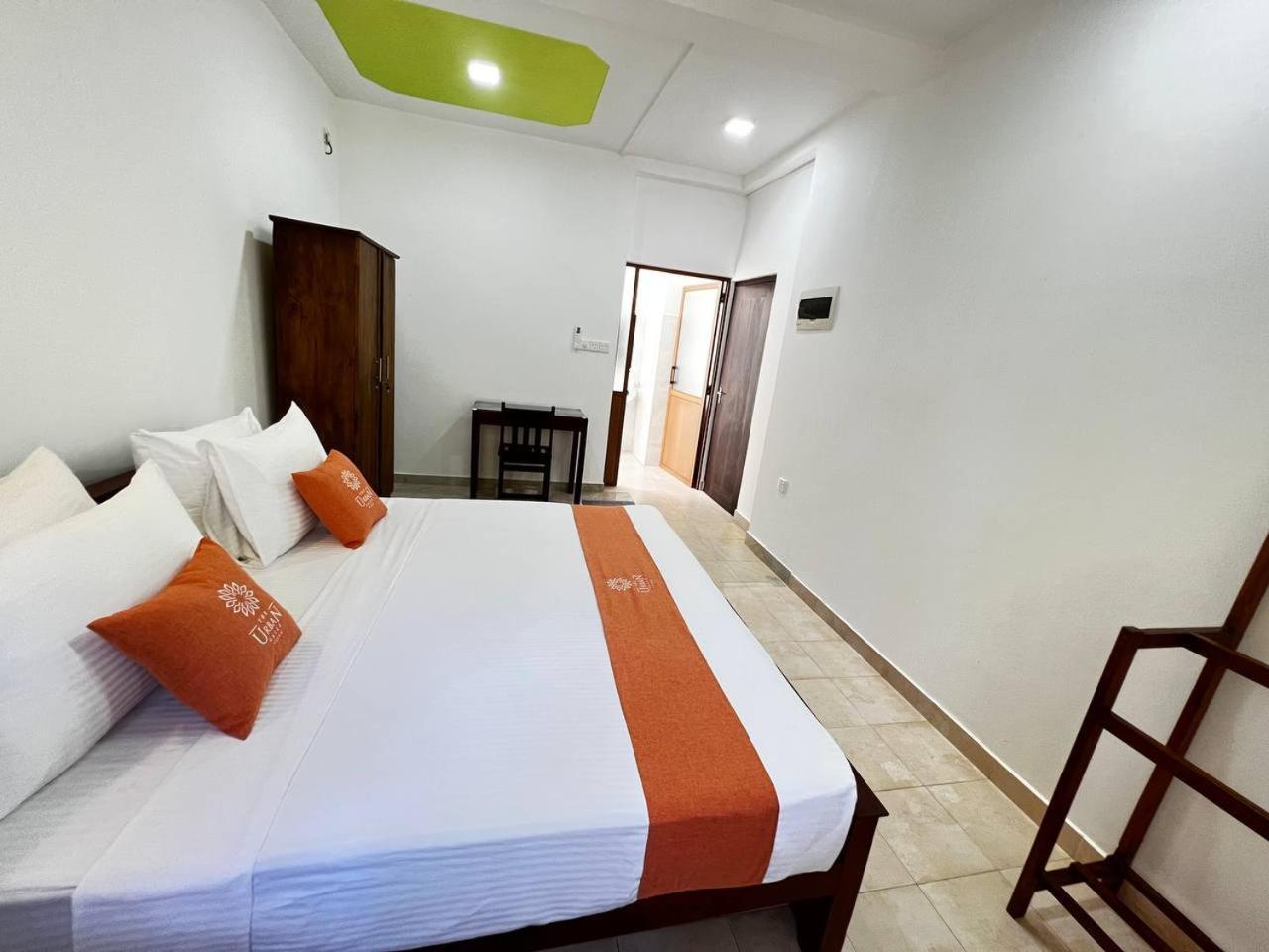 Urban Galle Villa Bagian luar foto